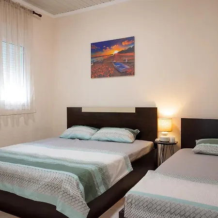 Mareantoanetta * Nea Kallikrateia